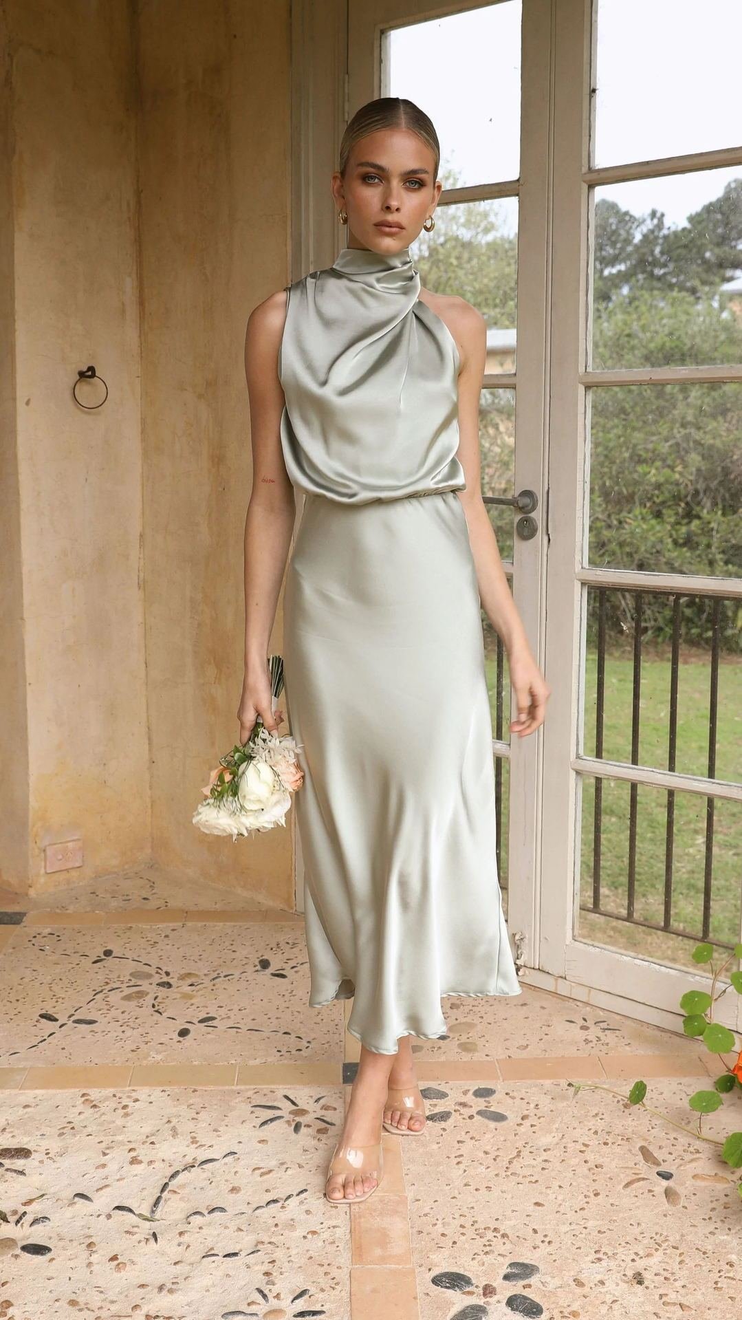 Sleeveless Halter Neck Dress Summer Fashion - Image 7