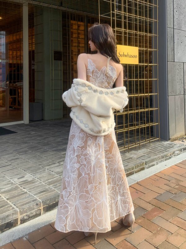Mesh Ladies Handmade Lace Dress Sleeveless - Image 2