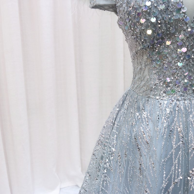 Women's Stylish Silver One-shoulder Evening Gown - Image 2