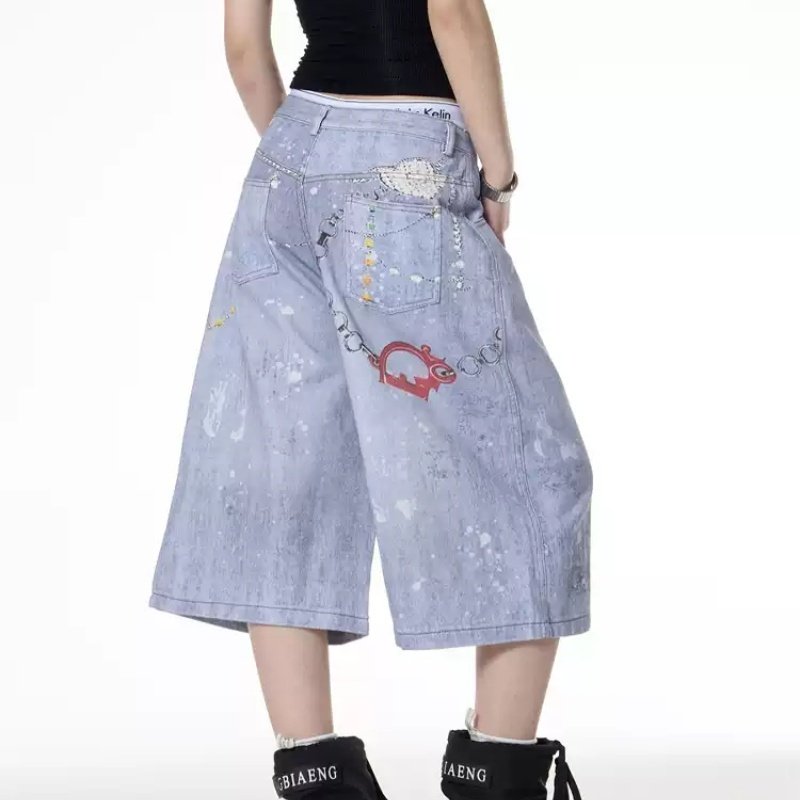 Retro Color Chain Printed Denim Shorts For Women - Image 2