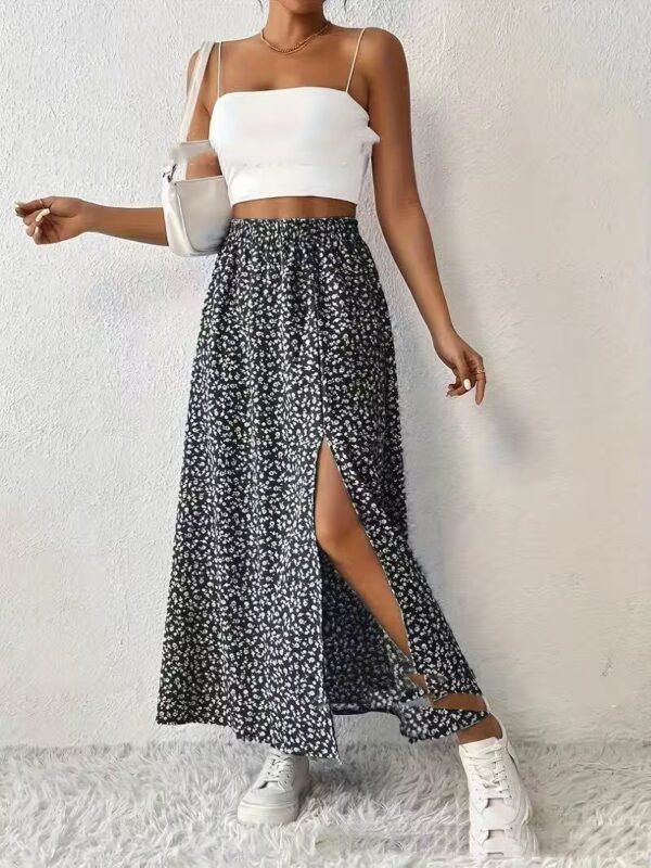 Women's Fashionable With Side-slit Printed Skirt - Image 10