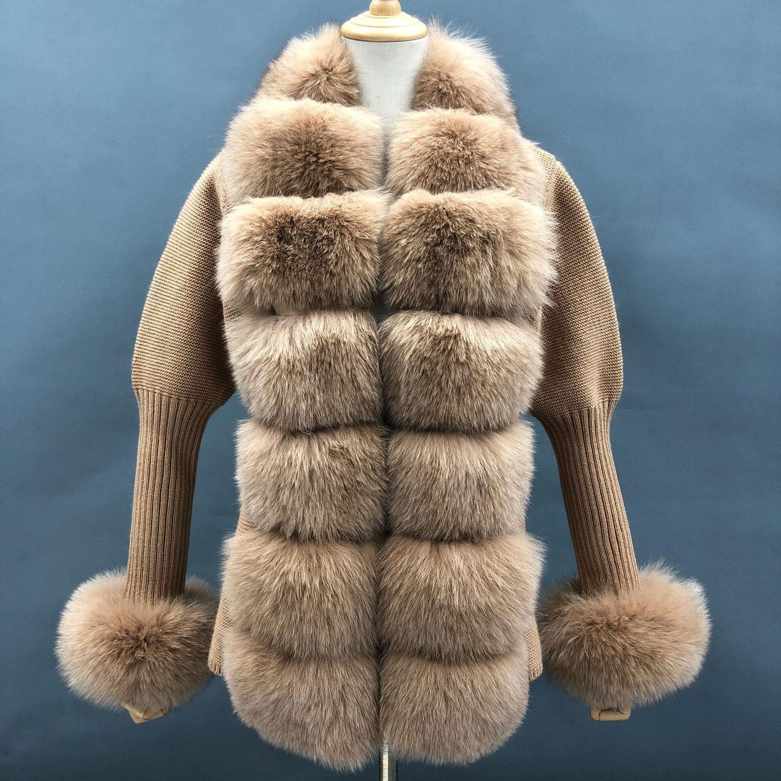 Autumn And Winter Solid Color Fox Placket Cuff Detachable Knitted Cardigan For Women - Image 7