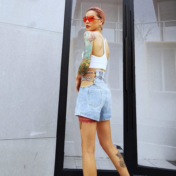 chain jean shorts - Image 3
