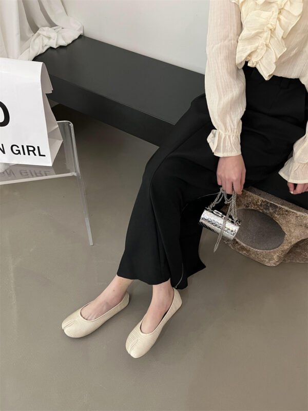 Flat Bottom Silver Single-layer Shoes Women - Image 4