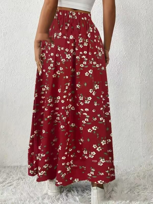 Women's Fashionable With Side-slit Printed Skirt - Image 9