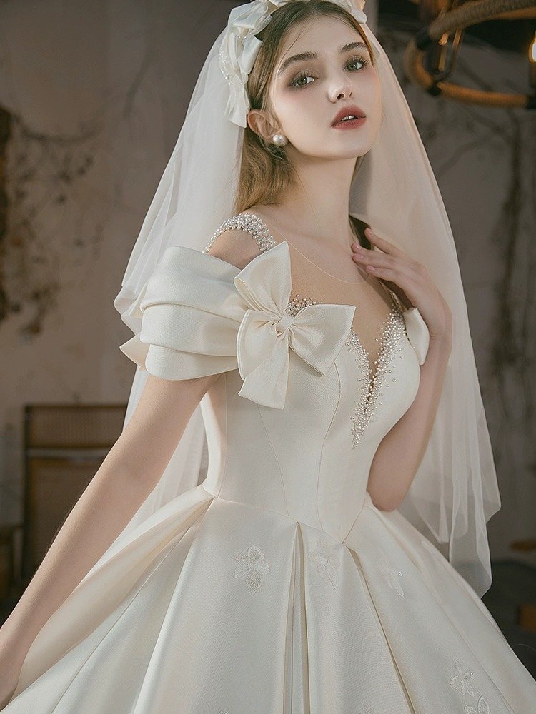 New Bride Vintage Satin Wedding Dress - Image 4