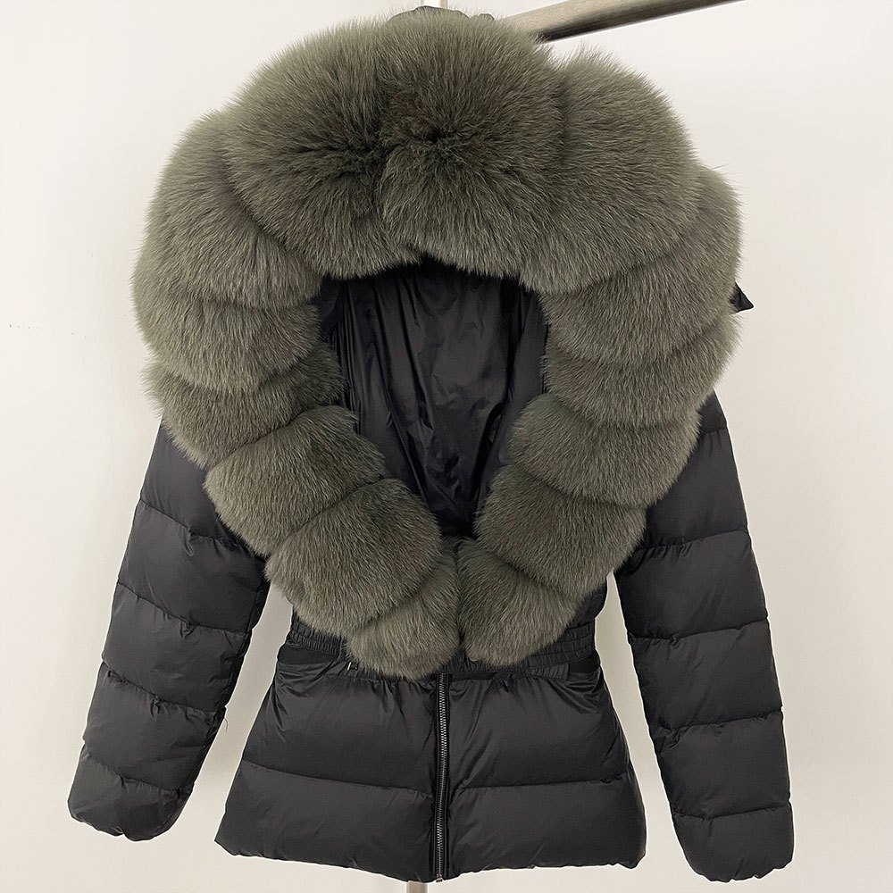 Short Women's Thickened Slim Fit Waist-tight Fur Down Jacket - Image 3