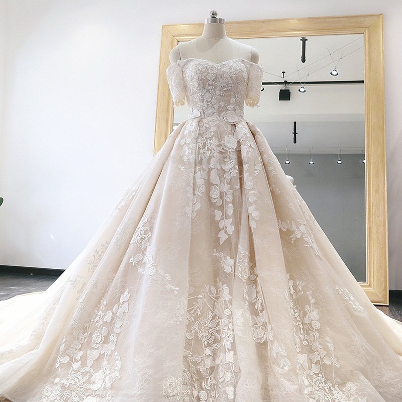 One shoulder heavy satin wedding dress - Image 4