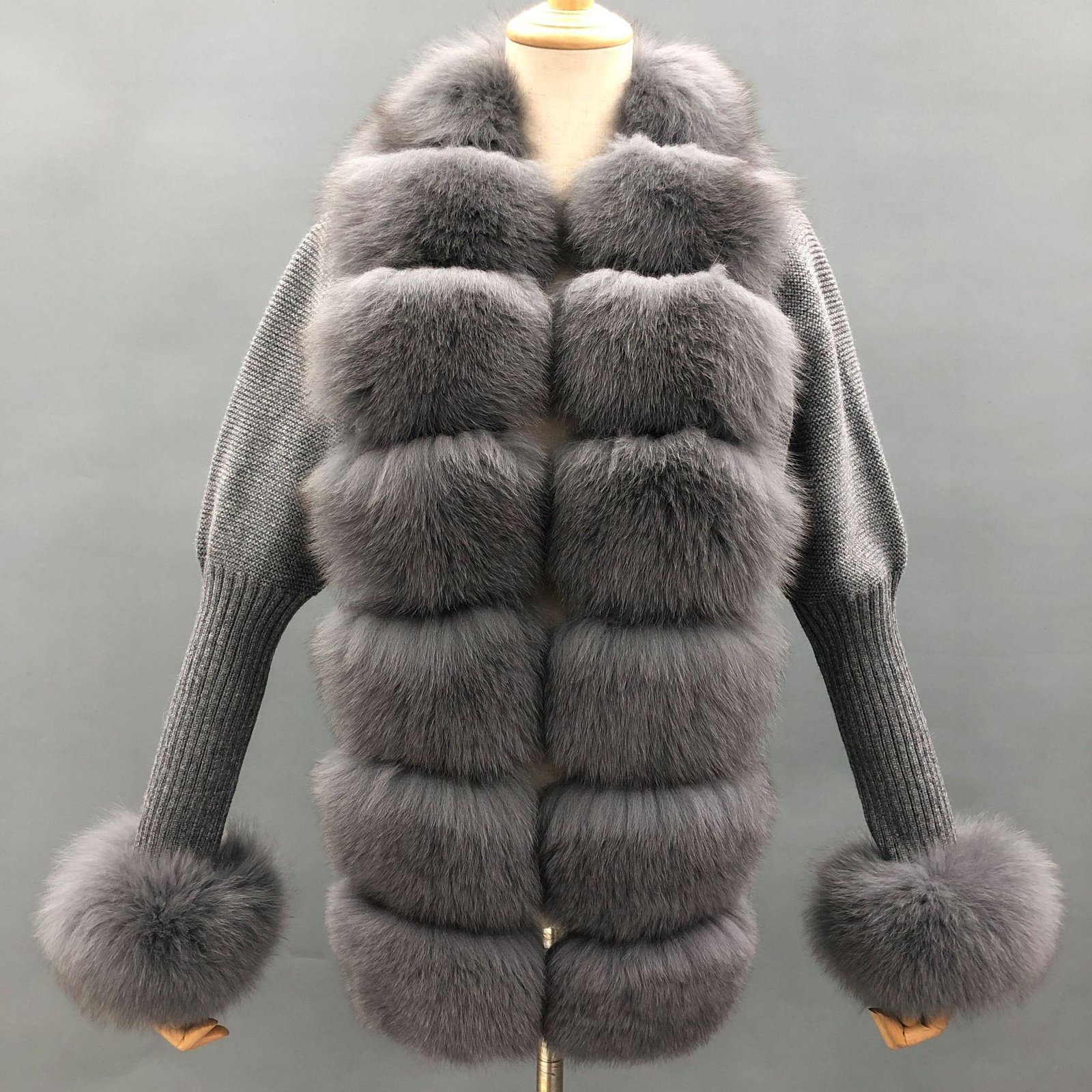 Autumn And Winter Solid Color Fox Placket Cuff Detachable Knitted Cardigan For Women - Image 3