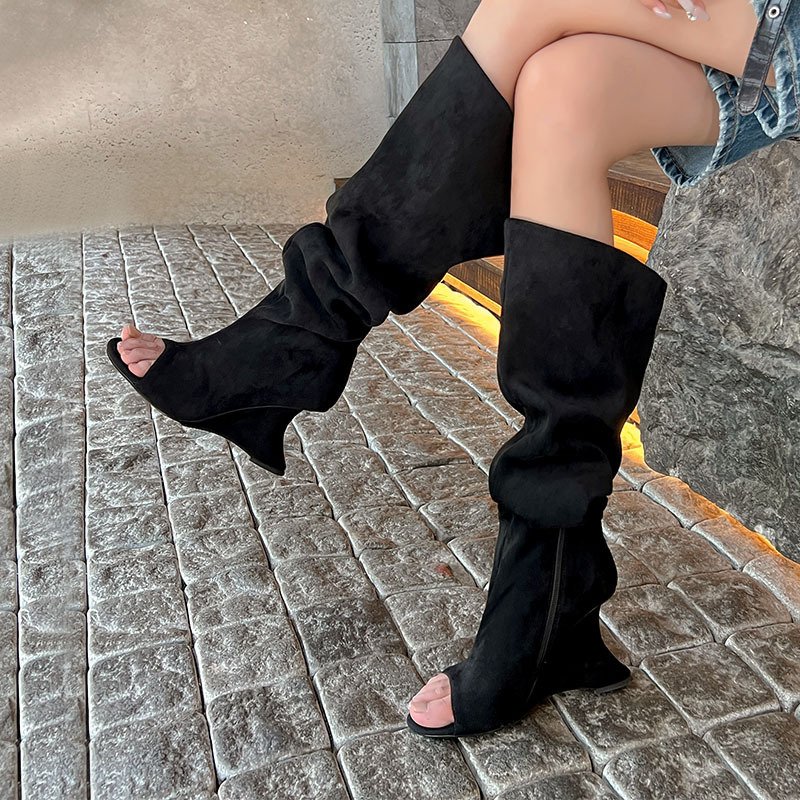 Fashion Personality Zipper High-heel Boots Women - Image 3