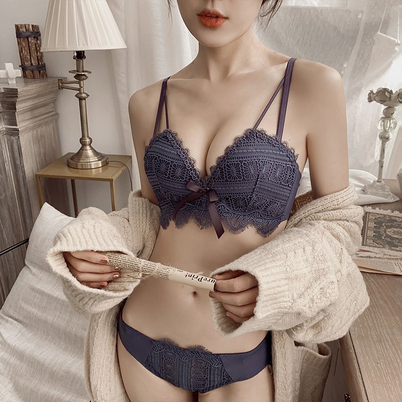 Lace Style Gathered No Steel Ring Girl Comfortable Sexy Adjustment Bra Set