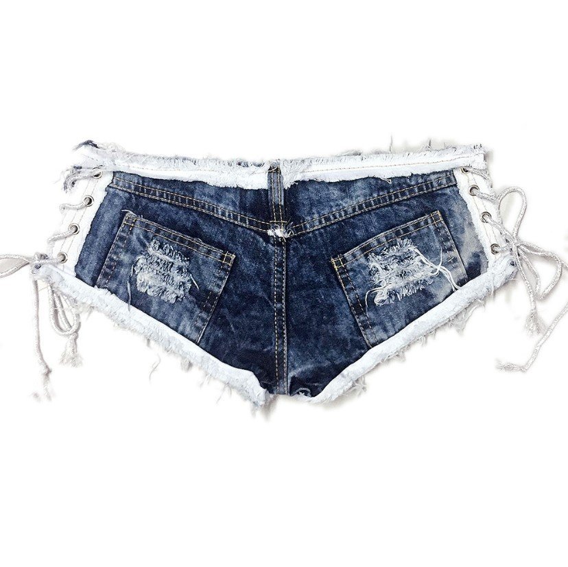 Jean shorts and hot pants - Image 2