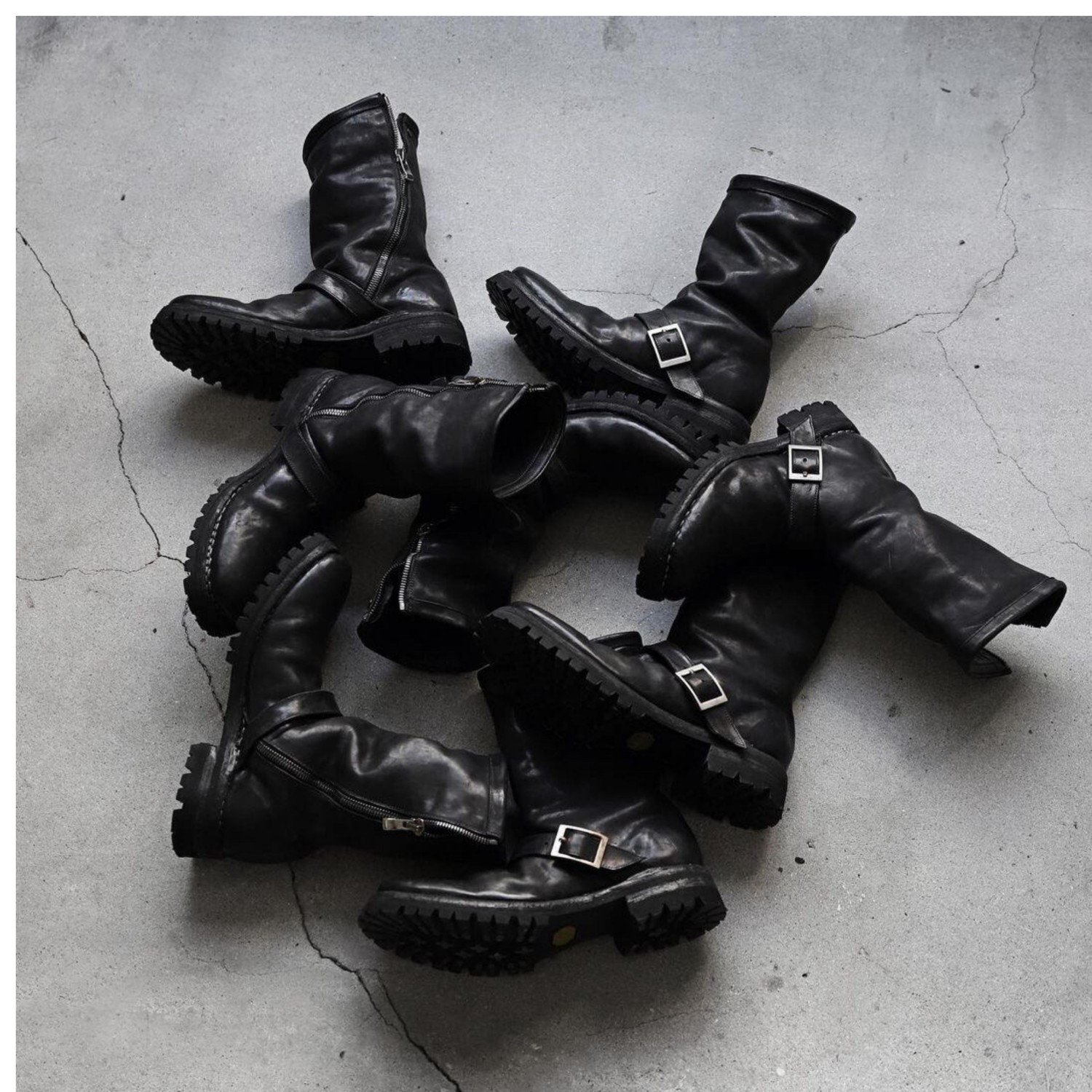 Dark Style Retro Martin Boots For Men - Image 4
