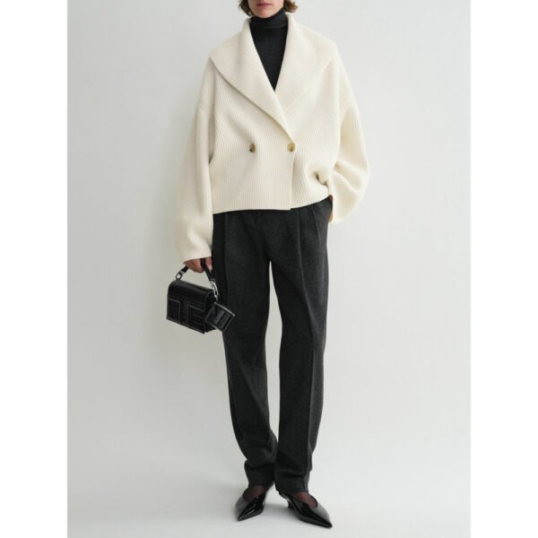 Women's Simple Loose Cardigan With Curved Collar - Image 3