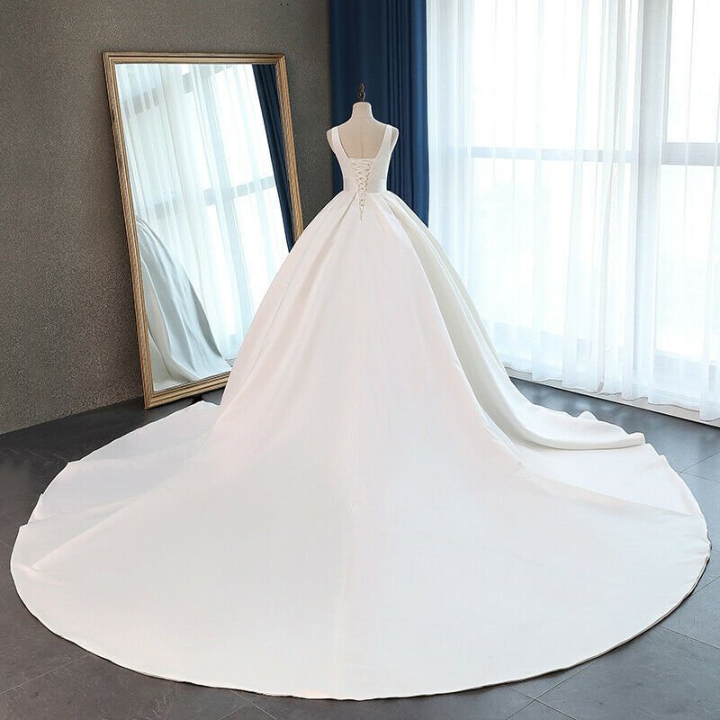Bridal Off-shoulder Retro Large Trailing Satin Main Wedding Dress - Image 3