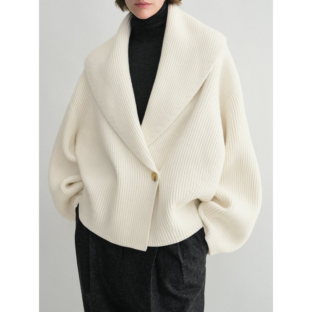 Women's Simple Loose Cardigan With Curved Collar - Image 6