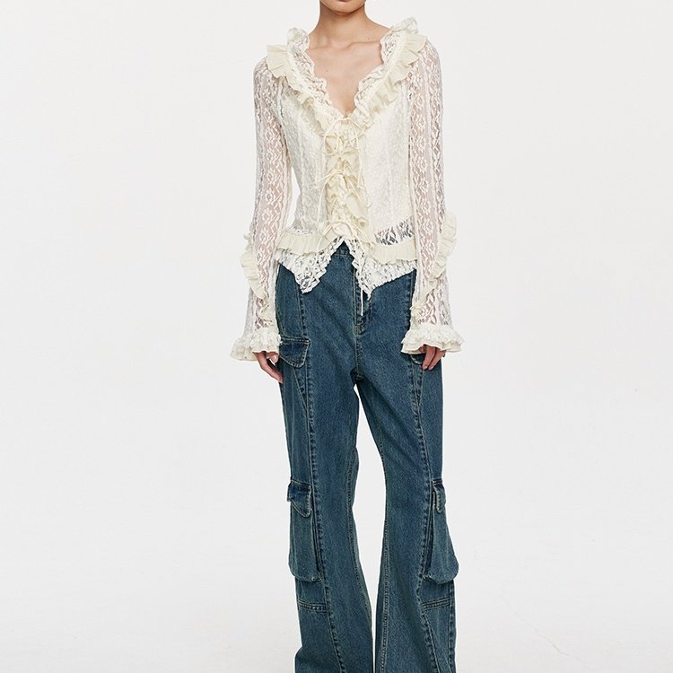 Lace Tie With Fungus Edge Long Sleeved Pullover
