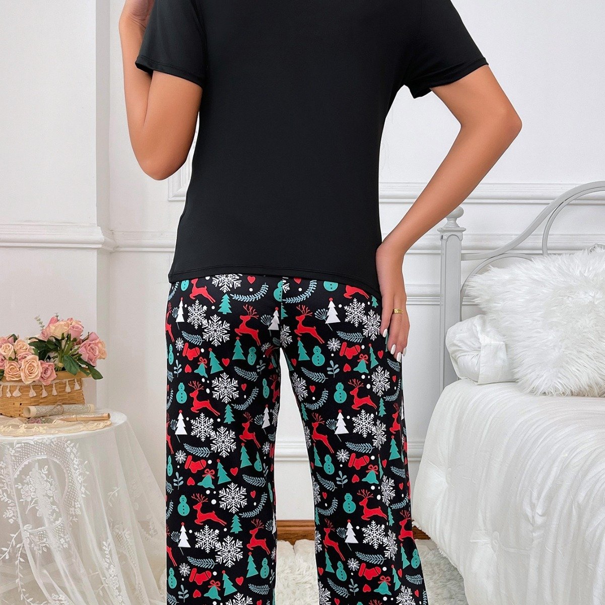 Women's Printed Comfortable Short Top And Shorts Set - Image 2