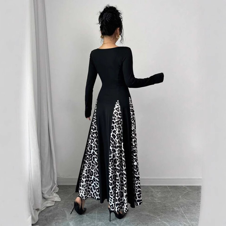 Womens Slimming Split Formal Dress With Long Sleeves - Image 3